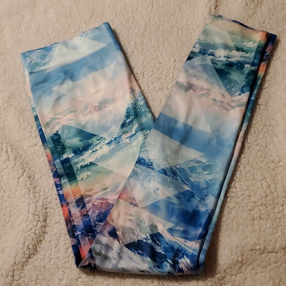 No Boundaries Scenic Design Leggings 11/13